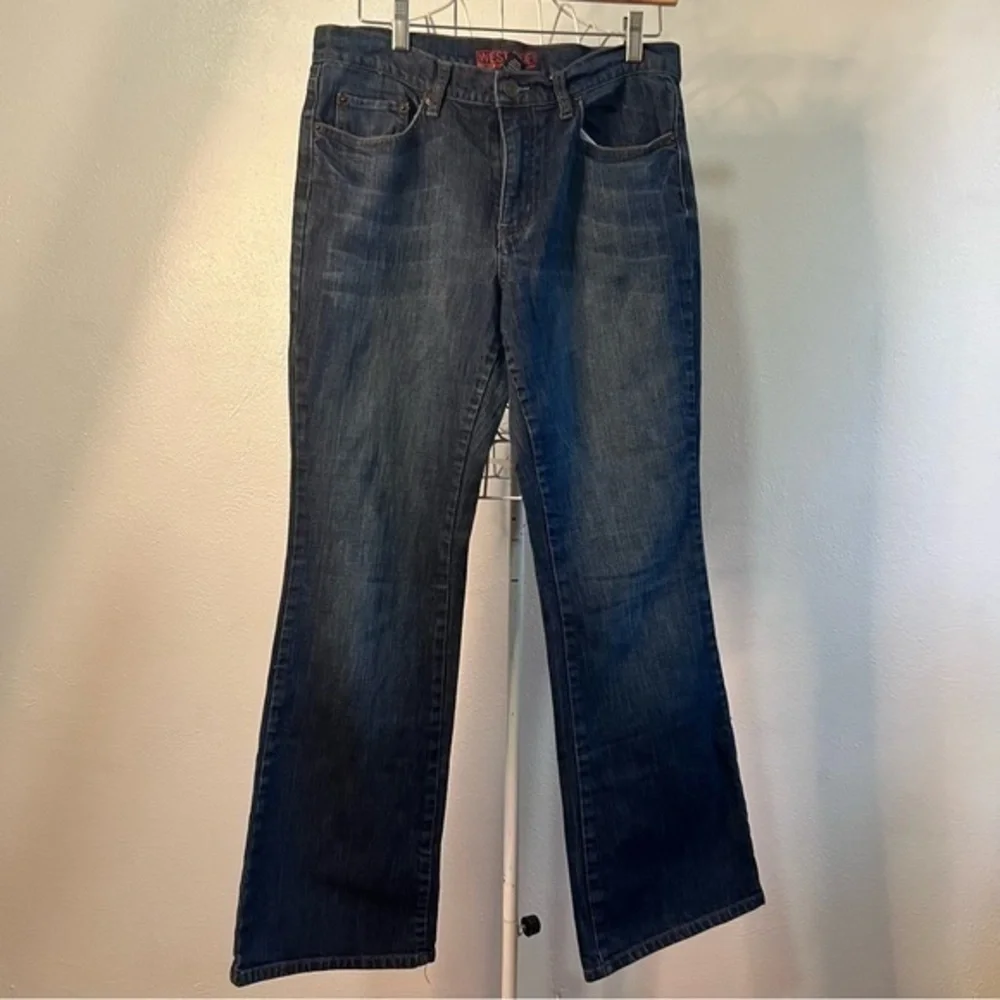 New York & Co. West side flare jeans, Size 10 Avg. Like new condition.